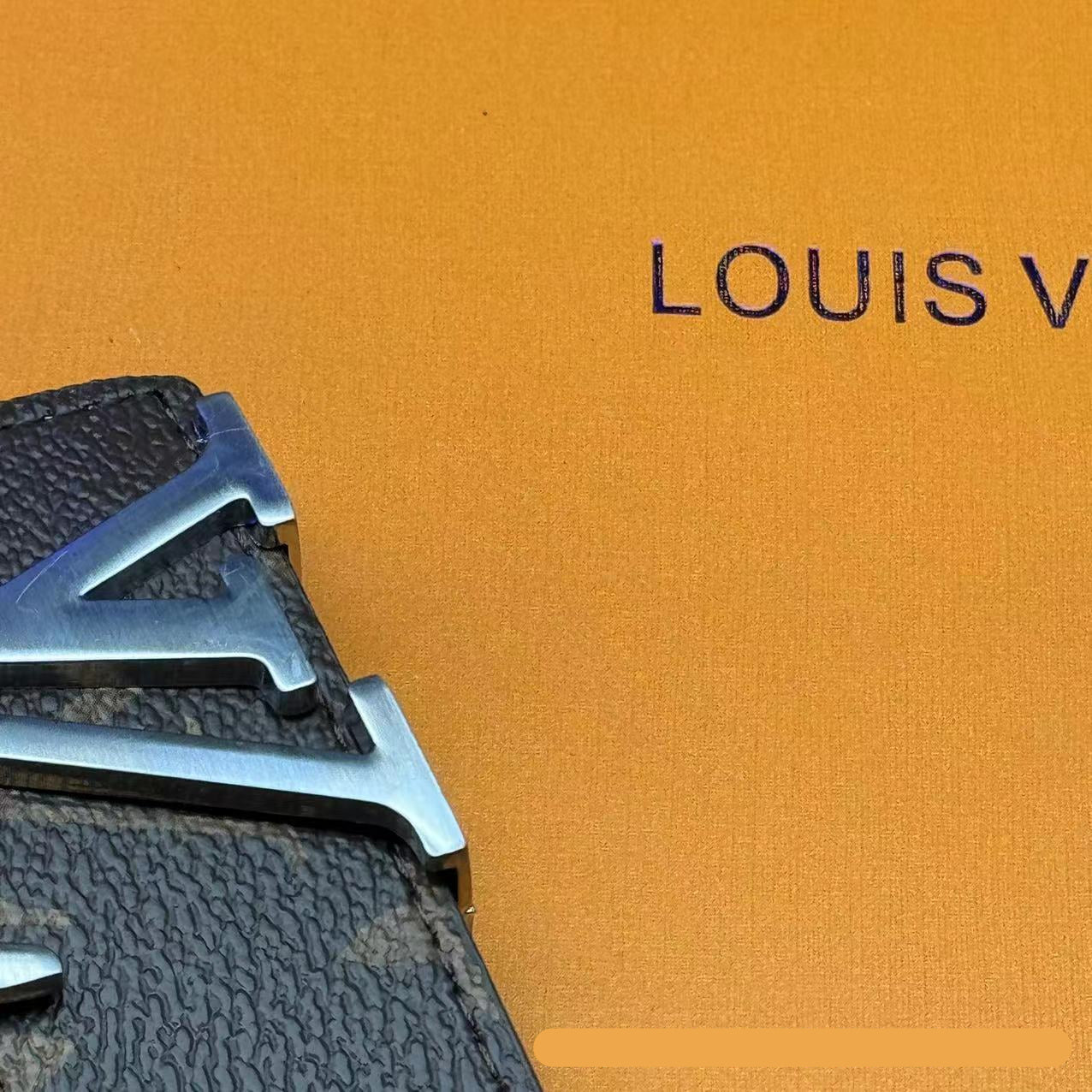Louis Vuitton Belte